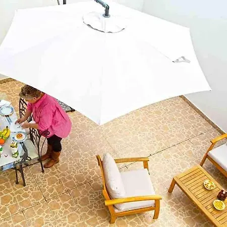 Waters House アパート