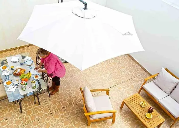 Waters House Апартаменты